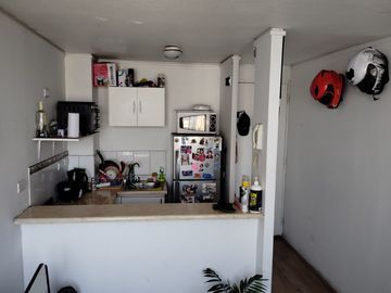 Se vende Dpto 1 Dormitorio, 1 Baño Piso 7, Vista Poniente