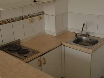 Se vende Dpto 1 Dormitorio, 1 Baño Piso 7, Vista Poniente
