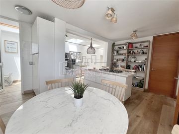 Casa en Venta en CERCANA A JUMBO CHAMISERO