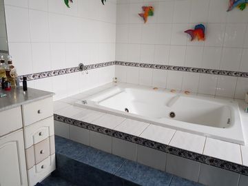 Venta de hermosa parcela en Quillota, San Pedro,  4.900 m2.