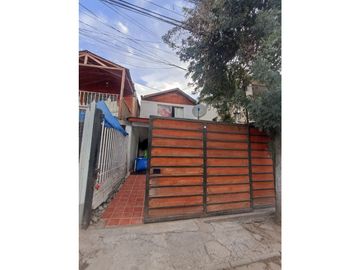 Casa en Venta Puente Alto. Sánchez Fontecilla con Diego Portales