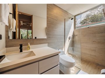 Apartamento en el poblado loma del campestre