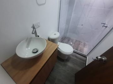 CASA EN ARRIENDO UBICADA EN ENVIGADO SECTOR LA PAZ