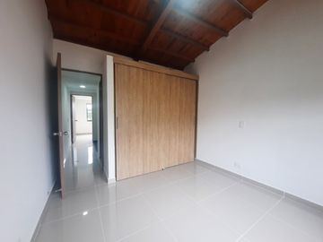 CASA EN ARRIENDO UBICADA EN ENVIGADO SECTOR LA PAZ