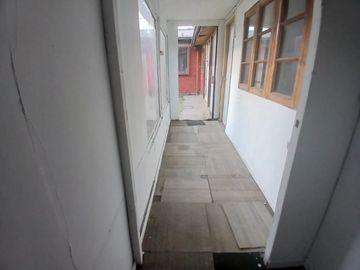 Precio Super Rebajado !!  Venta de Casa de 300 mt totales..  Walker Martínez.  La Araucana