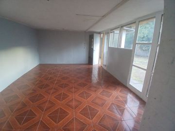 Precio Super Rebajado !!  Venta de Casa de 300 mt totales..  Walker Martínez.  La Araucana