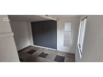 Precio Super Rebajado !!  Venta de Casa de 300 mt totales..  Walker Martínez.  La Araucana