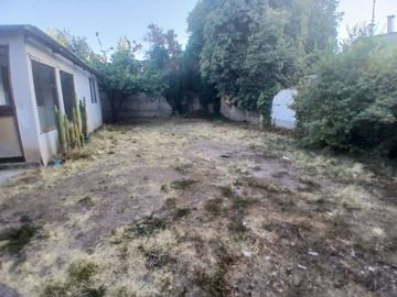 Precio Super Rebajado !!  Venta de Casa de 300 mt totales..  Walker Martínez.  La Araucana
