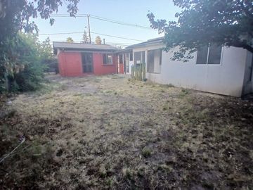 Precio Super Rebajado !!  Venta de Casa de 300 mt totales..  Walker Martínez.  La Araucana