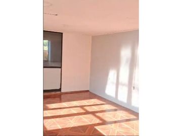 Precio Super Rebajado !!  Venta de Casa de 300 mt totales..  Walker Martínez.  La Araucana