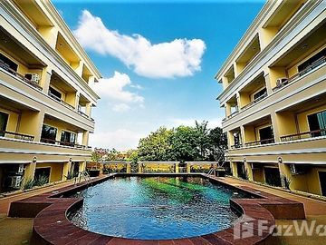 2 Bedroom Penthouse 175 sqm, for sale at Karnkanok Condo 3