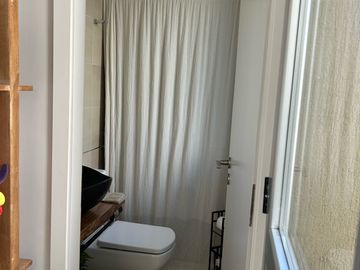Impecable casa al lago central en Nordelta
