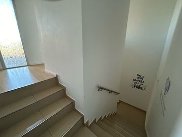 Impecable casa al lago central en Nordelta