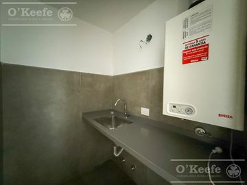 Departamento en alquiler 4 ambientes con cochera y baulera - Bernal centro