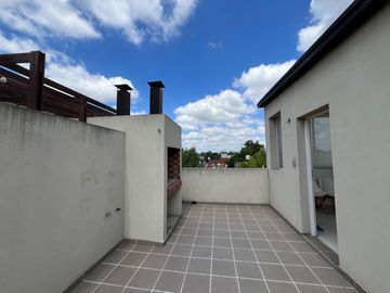 Venta departamento 2 ambientes Barrio Greenhouses