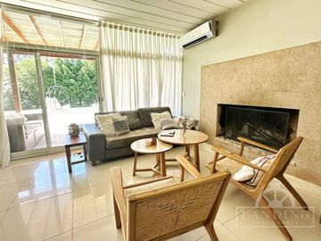 Venta Casa 6 Ambientes Barrio Santa Clara Villanueva Tigre