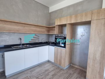 Casa en venta en Barrio Lagos de Canning II, con 3 dormitorios y piscina