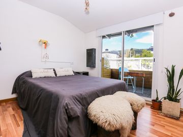 Semipiso tipo duplex con terraza