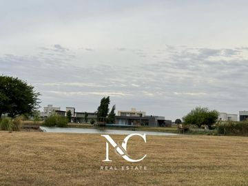 Casa en venta Barrio La Alameda