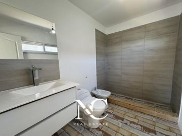 Casa en venta Barrio La Alameda