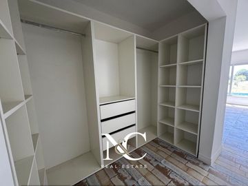 Casa en venta Barrio La Alameda
