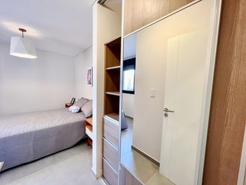 UNICO 30 METROS DE BALCON Nueva cordoba EN POZO - Lanin 14