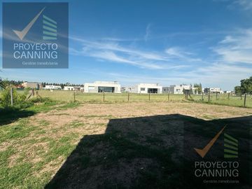 Casa en venta Barrio San Simon Canning