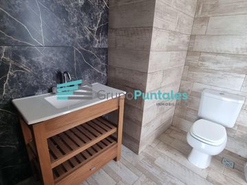 Casa venta en Barrio Lagos de Canning II, con 3 dormitorios y pileta