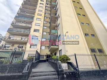 VENTA 3 AMBIENTES CON BALCÓN - MONTE CASTRO