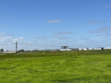 Venta de Terreno industrial en Parque Tecnologico e Industrial Intepark en Berazategui