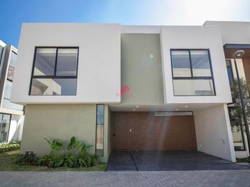 Venta de casa en Solares, Zapopoan ,Jal