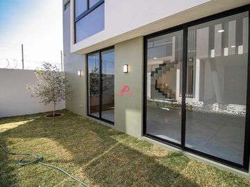 Venta de casa en Solares, Zapopoan ,Jal