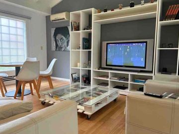 CASA EN VENTA en LAS LOMAS DE SAN ISIDRO con AMPLIOS ESPACIOS, GRAN JARDIN, QUINCHO,