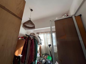 Casa con cochera y patio con piscina a la Venta en Bernal