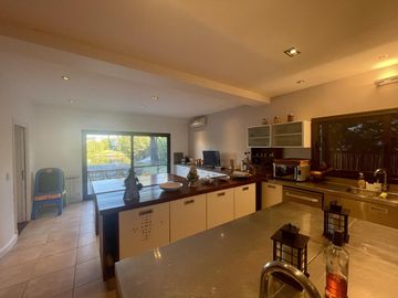 FABULOSA CASA RESIDENCIAL - Los Castores Nordelta