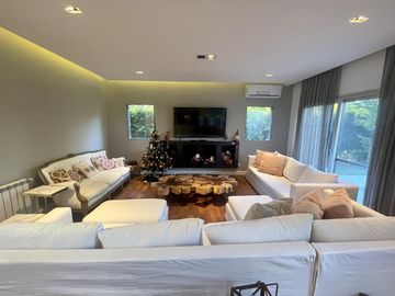 FABULOSA CASA RESIDENCIAL - Los Castores Nordelta