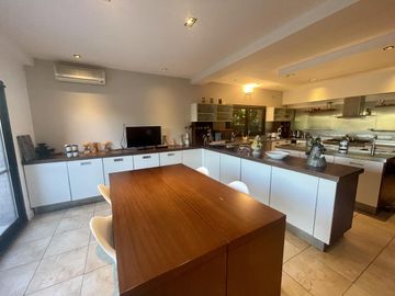FABULOSA CASA RESIDENCIAL - Los Castores Nordelta