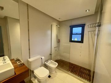 FABULOSA CASA RESIDENCIAL - Los Castores Nordelta