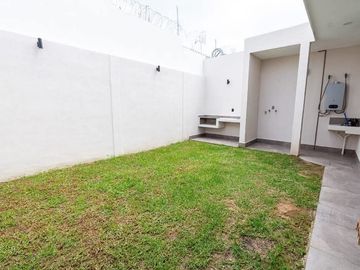 Casa nueva Loma Alta, León, Gto.