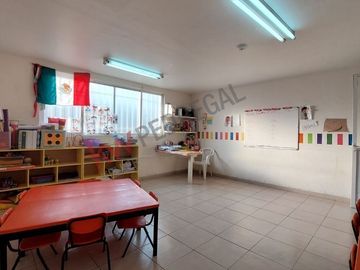 RENTA DE EDIFICIO PARA USOS MULTIPLES, AGRICOLA ORIENTAL, IZTACALCO, CDMX,