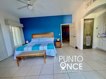 Departamento de lujo en venta en playa royale nuevo Vallarta