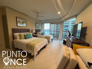 Apartment for Sale in Del Canto Nuevo Vallarta, Oceanfront.