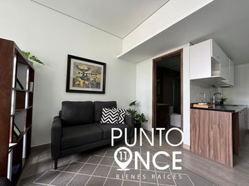 Loft con balcón en venta en Av. Revolución.