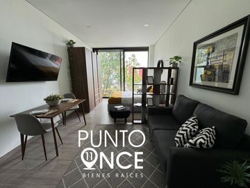 Loft con balcón en venta en Av. Revolución.