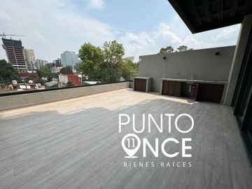Loft con balcón en venta en Av. Revolución.