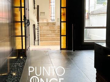 San Jerónimo.- Casa en venta con dos departamentos independientes