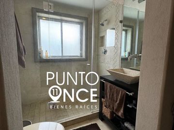 San Jerónimo.- Casa en venta con dos departamentos independientes