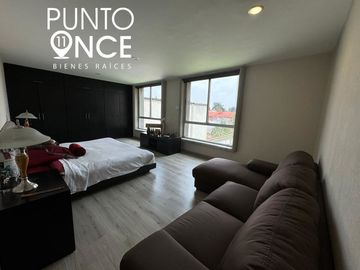 San Jerónimo.- Casa en venta con dos departamentos independientes