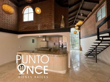 San Jerónimo.- Casa en venta con dos departamentos independientes