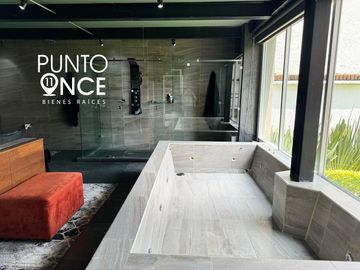 San Jerónimo.- Casa en venta con dos departamentos independientes
